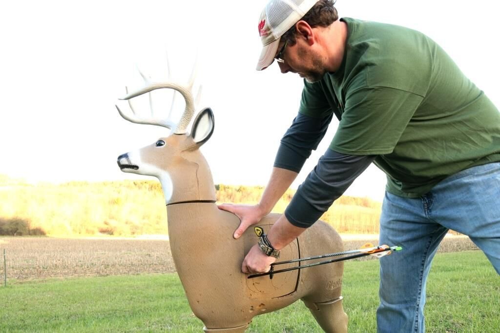 GlenDel G73000: Pre-Rut Buck w/4-sided insert