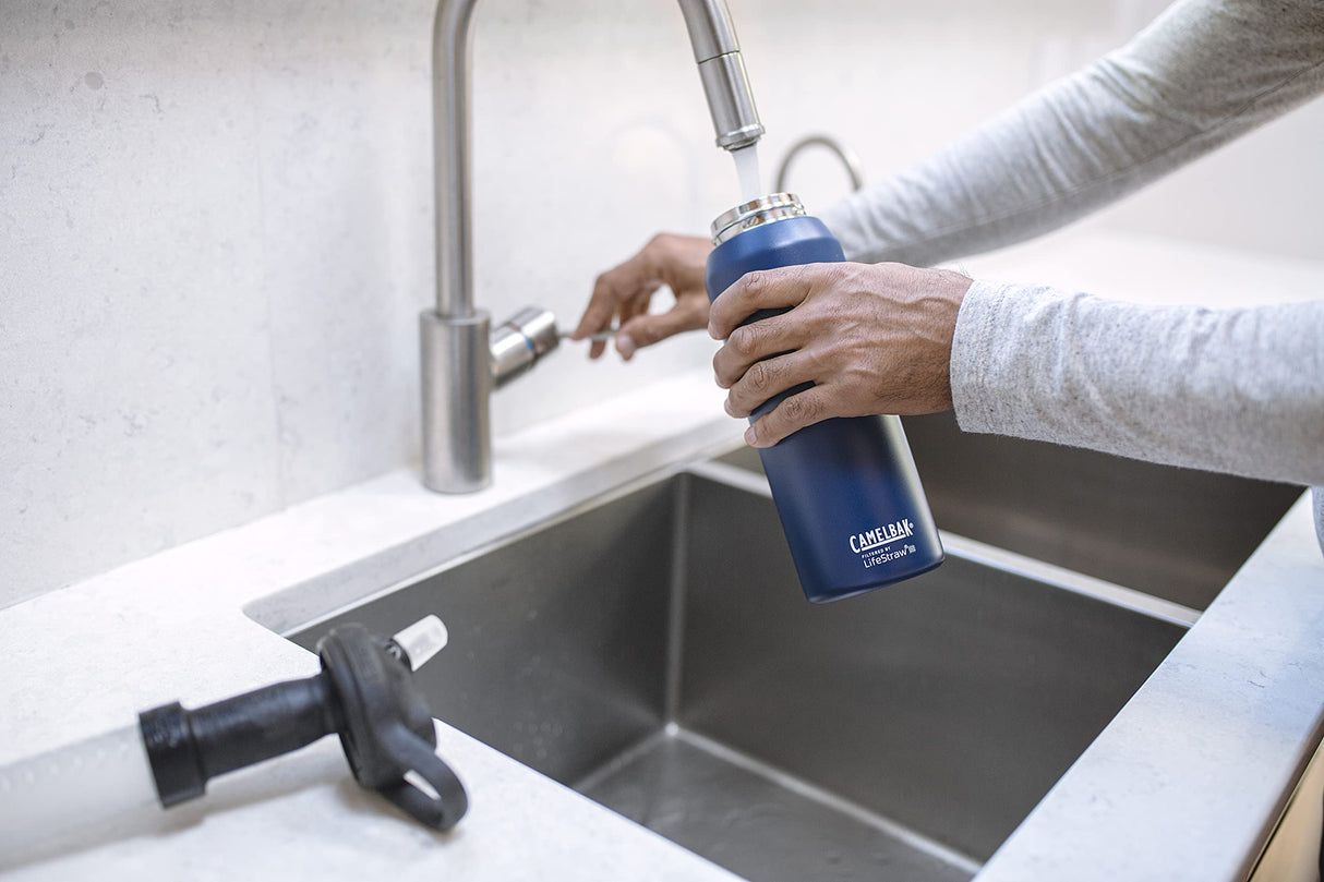 Camelbak 2552401001 Eddy + Filtered by LifeStraw, 32oz SST Vacuum Insulated Stainless Steel -Navy Blue