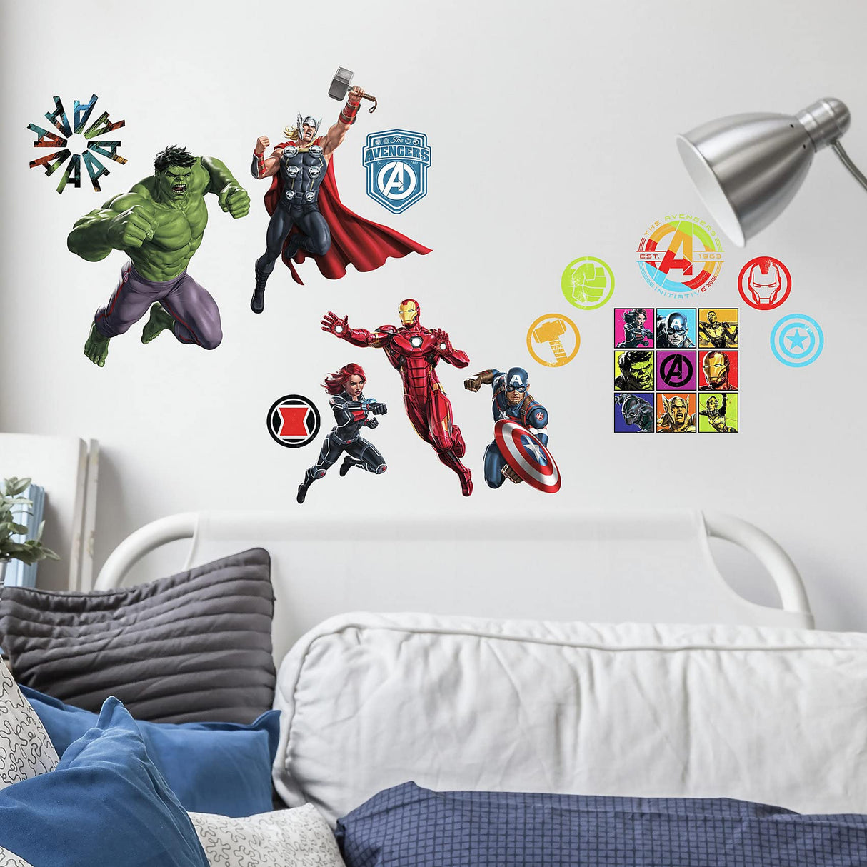 RoomMates RMK4289SCS Classic Avengers Peel And Stick Wall Decals