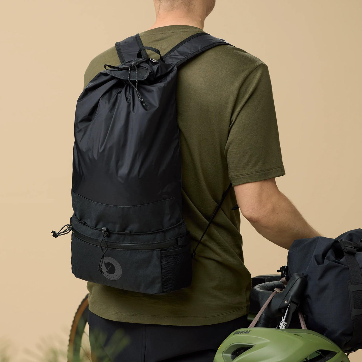 Fjallraven F23200315550FROneSize: Hoja Expandable Hip Pack -Black, One Size Fits Most