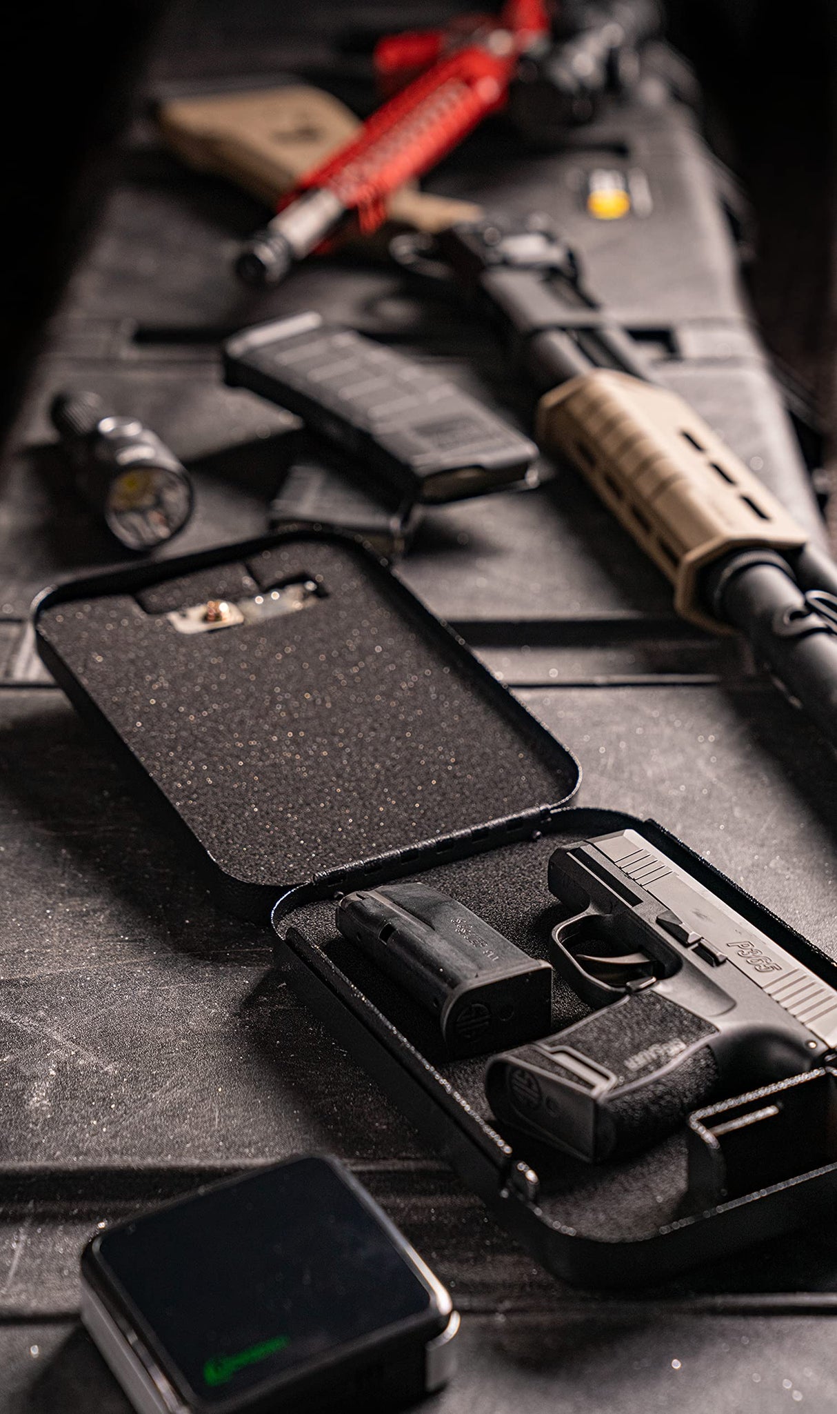 Lockdown 1134158: Compact Combination Handgun Vault