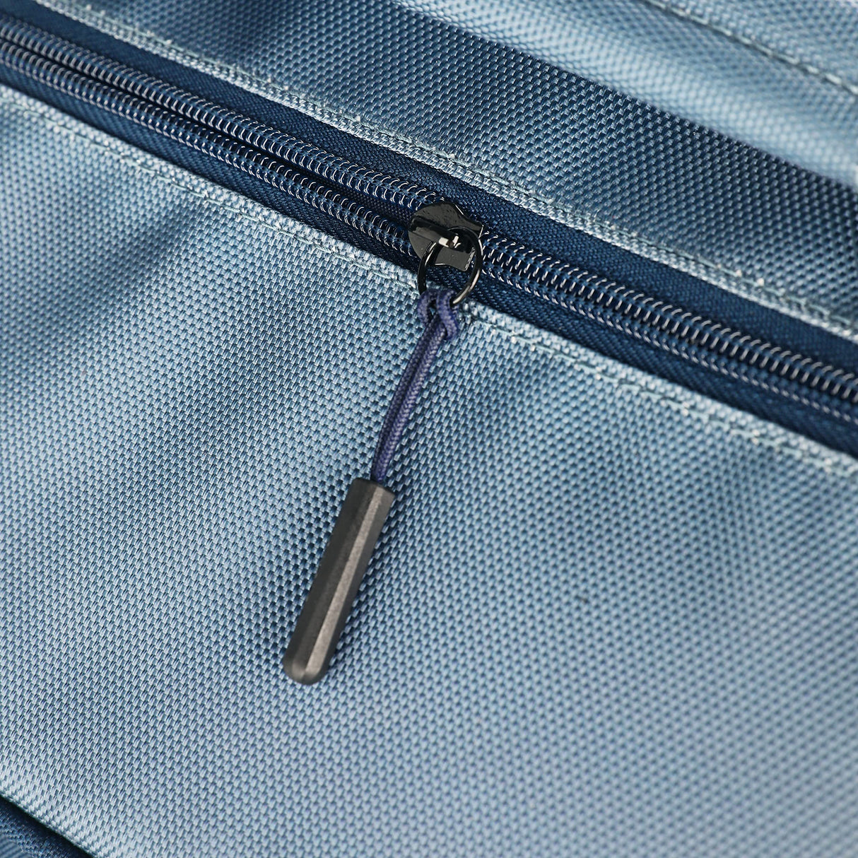 Igloo 00066134  Top Grip Backpack Maxcold 24-Can Evergreen -Blue