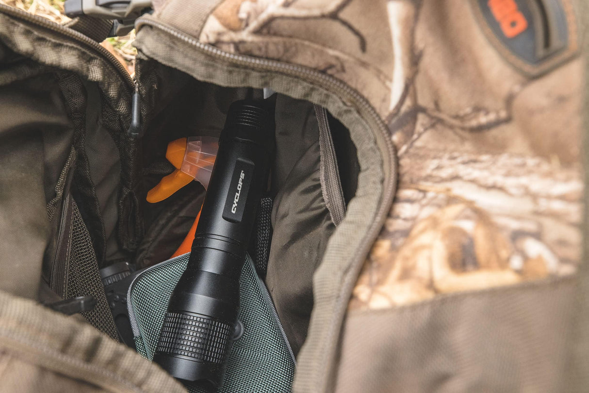 Cyclops CYC-TF800: 800 Lumen Tactical Flashlight -Black