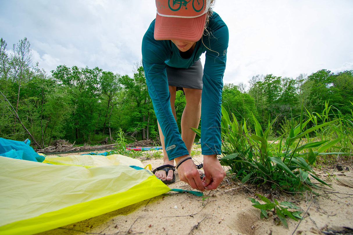 UST Gear 1121069  House Party 4-person Car Camping Tent