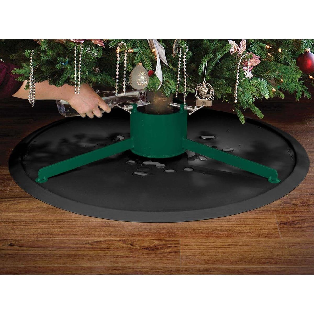 Weathertech IDMCTM1BK Black Christmas Tree Mat