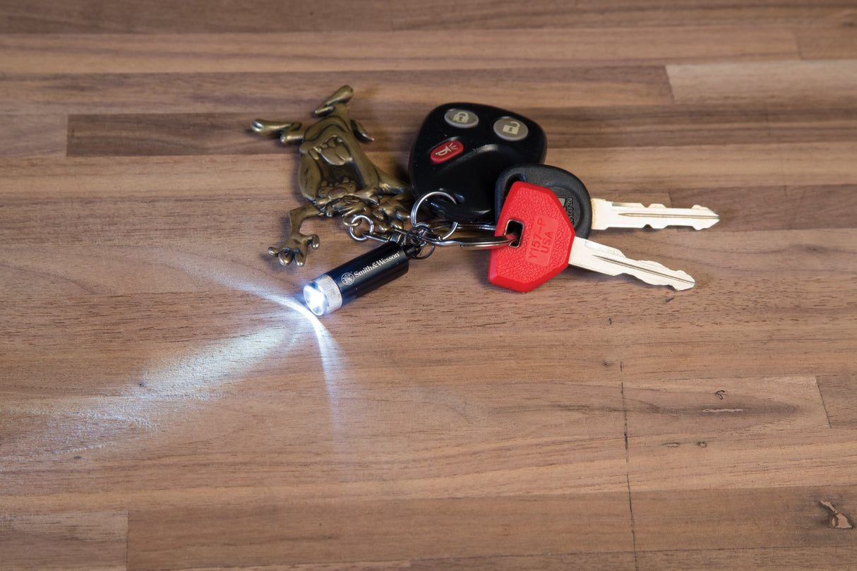 Smith & Wesson 1074564 Galaxy Micro Ray Flashlight