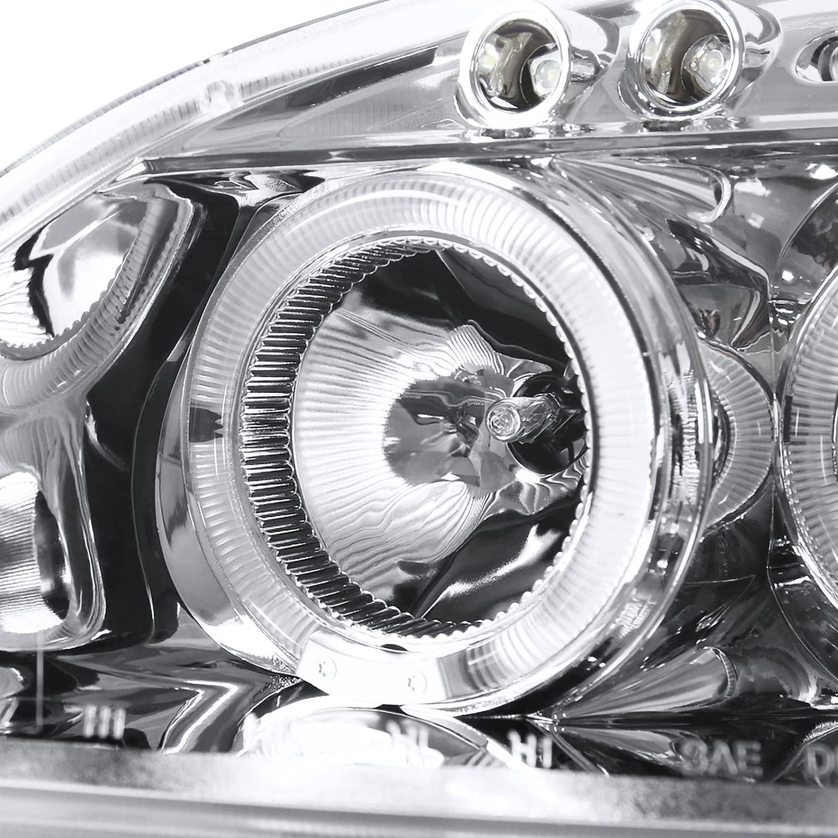 Spec-D Tuning 2LHP-CV96-TM Halo Led Projector Chrome